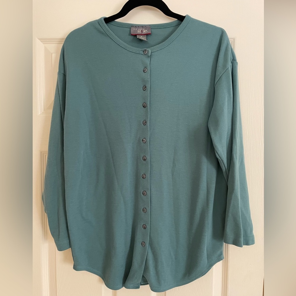 New York Style Co green cardigan size M